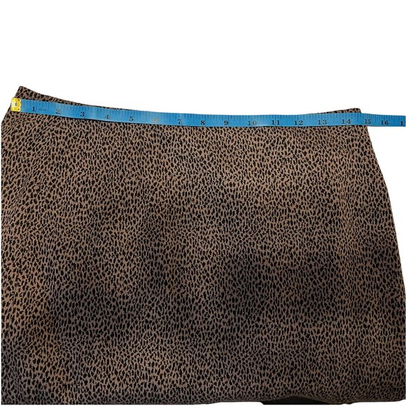Tahari Animal Print Back Zip Pencil Mini Skirt - Picture 8 of 9